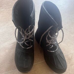 Men’s UGG leather and suede black winter boots